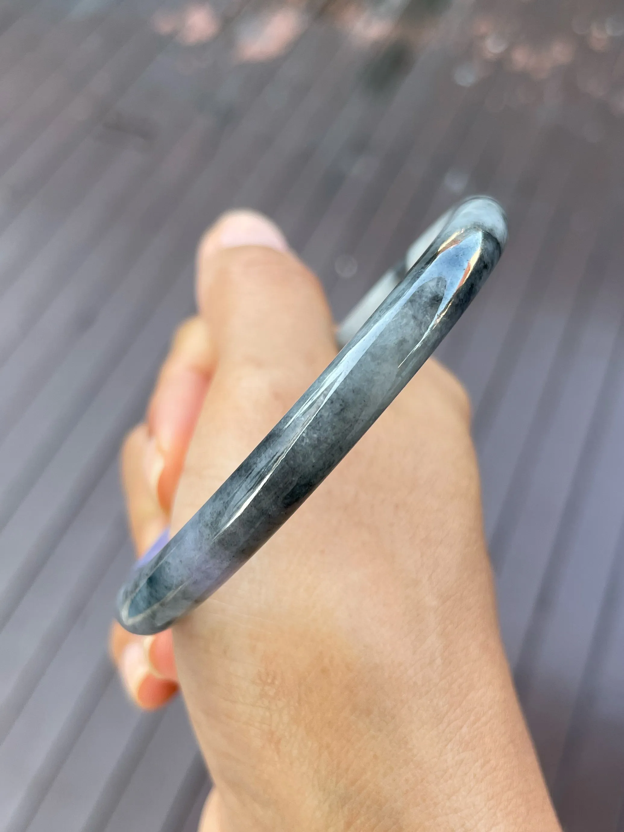 Black With Lavender Jade Bangle | 59mm (NJBA175)