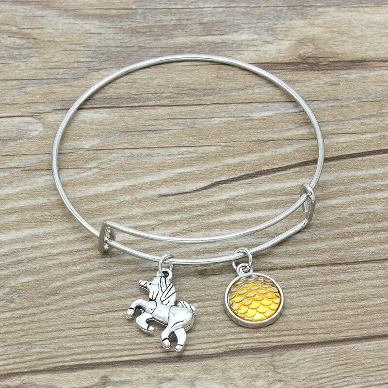 Elegant Unicorn Bangle Bracelet