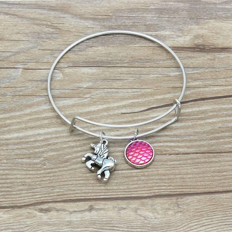 Elegant Unicorn Bangle Bracelet
