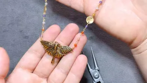 How to Make the Bright Renewal Necklace